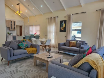 3 Unit Townhouse Complex