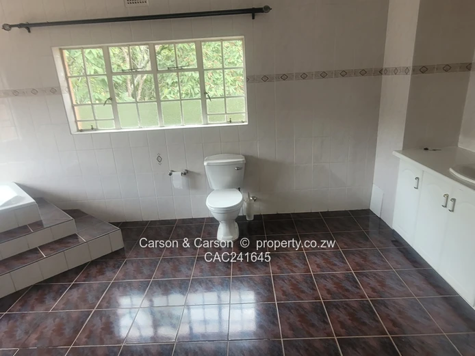 Double Storey Massive & Magnificent Residence located along the famous Folyjon Crescent. 