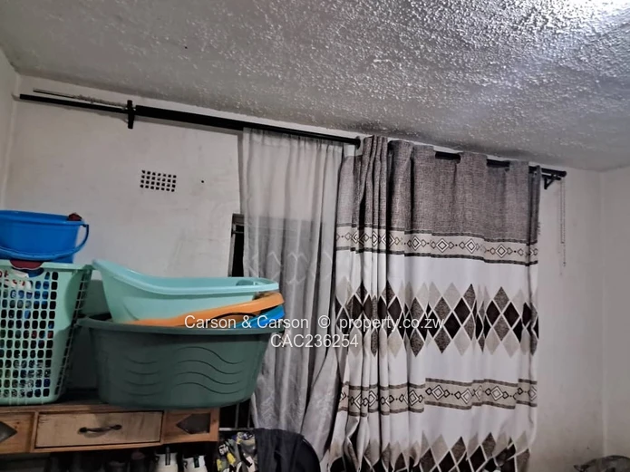 Spacious 2-Bed Flat  in Ardbennie