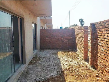 2 Bedroom Garden Flat