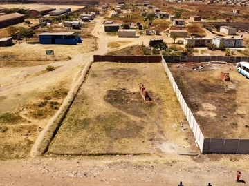 Commercial & Industrial Land