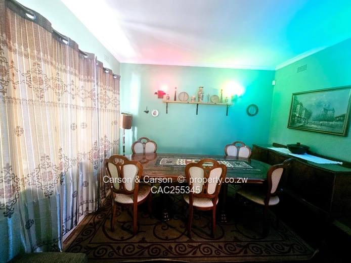 3 beds house for rent