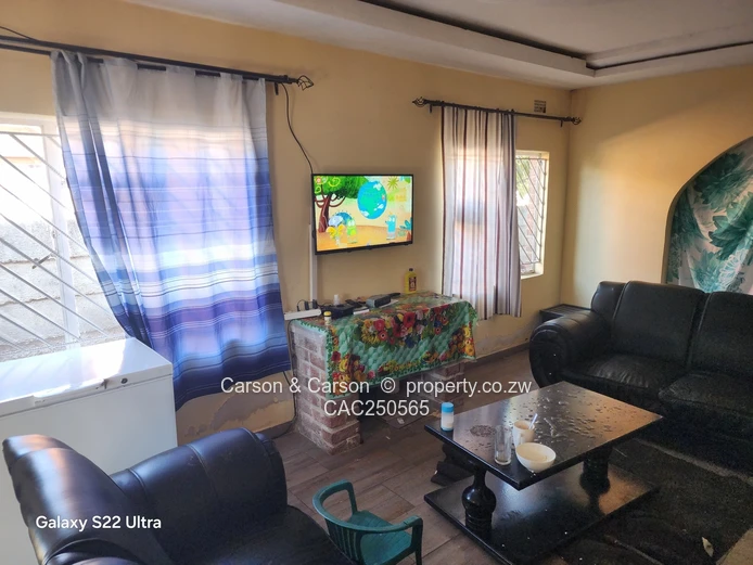 Street-Facing Brick 4BR in Seke — Water Tank & Solar