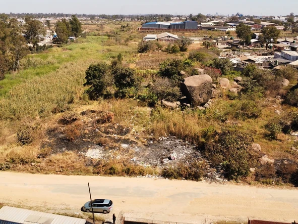 Commercial & Industrial Land