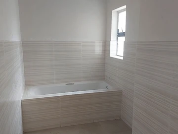 2 Bedroom Garden Flat