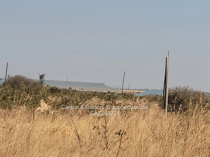 Good Neighbourhood, 400m² Nyabira Stand - Main Road, Water  Sewer & Power 