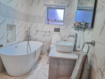 3 Unit Townhouse Complex