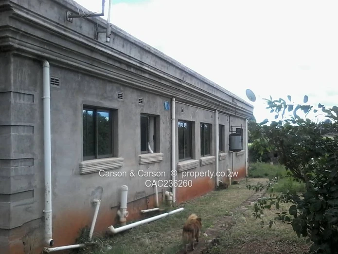 Kambanji: Spacious 3BR/3BA Home on 3800m² with Borehole