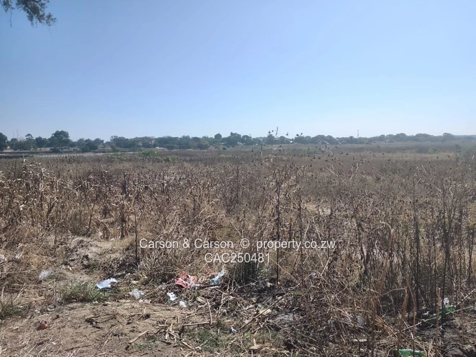 2000 m² Commercial/Industrial Land — Chitungwiza Main Road