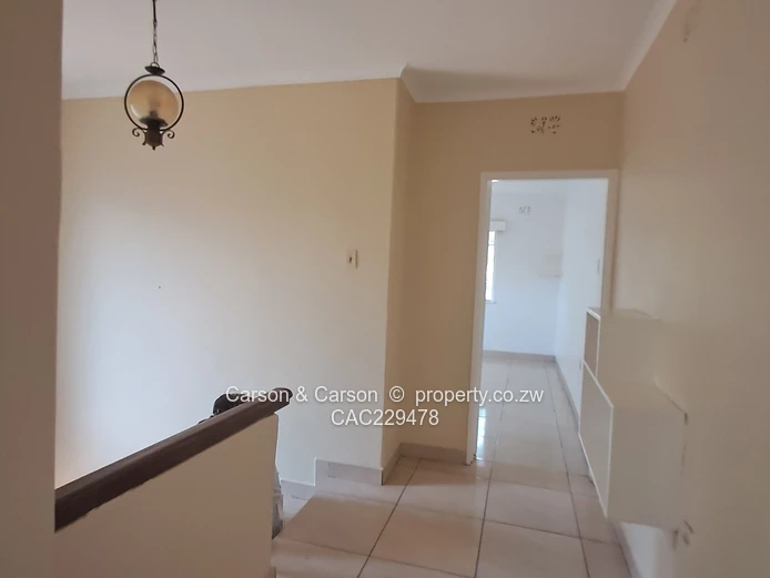 Exclusive Double-Storey Residence on One Acre – Greendale North